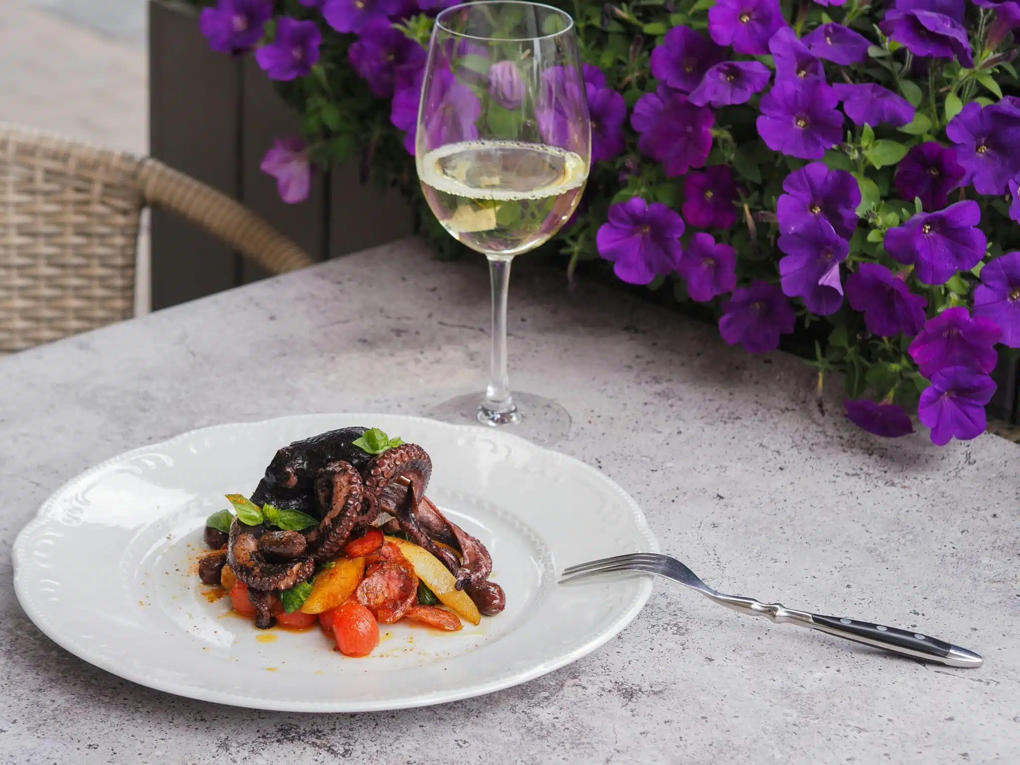 Moving Beyond Color Opens Smarter Seafood Pairings