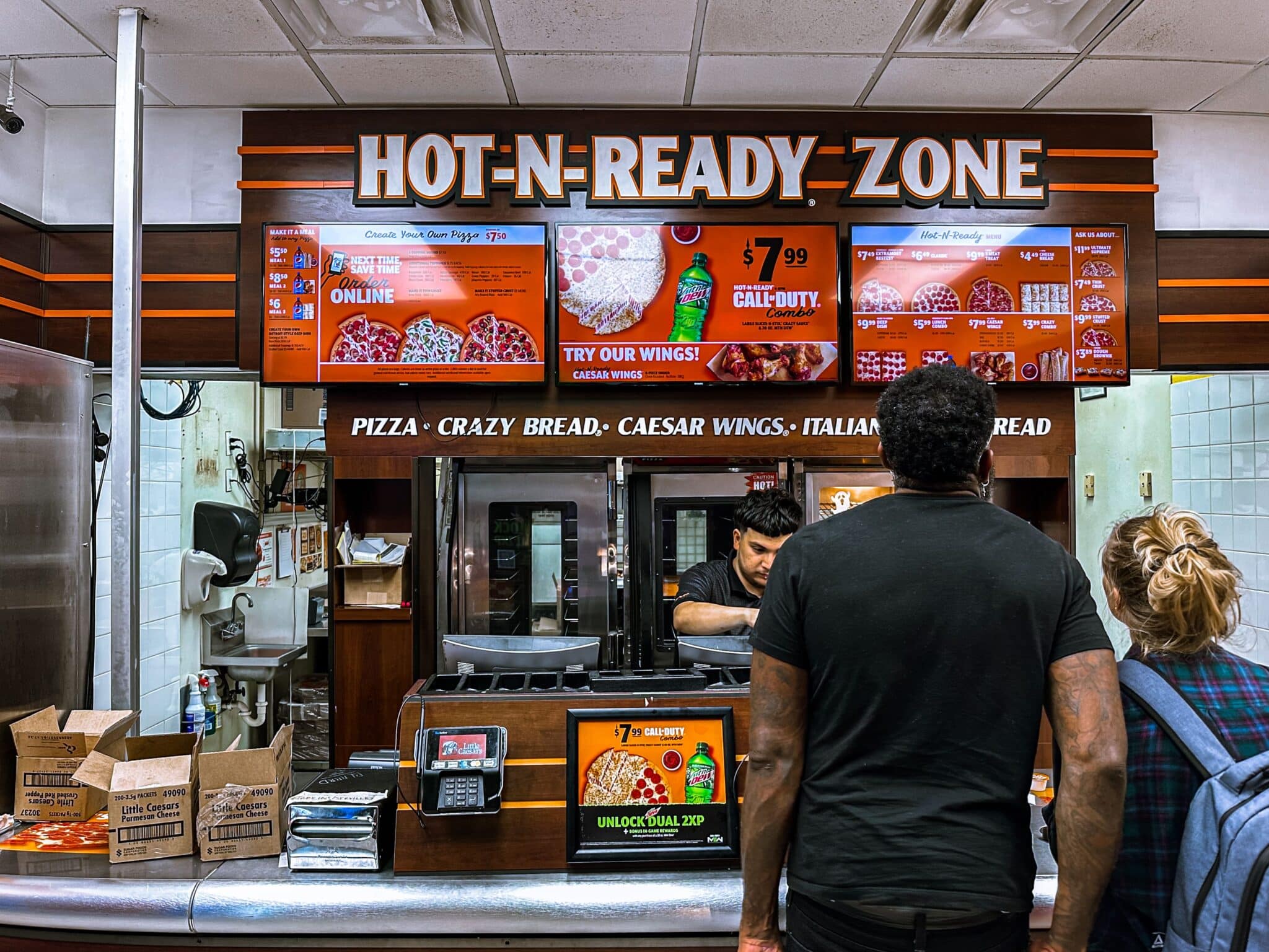 Ordering Modes for Different American Restaurant Formats